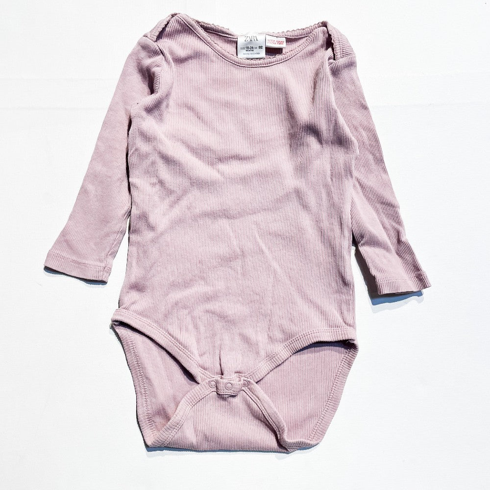 Zara Onesie 18-24M **Imperfection|179590