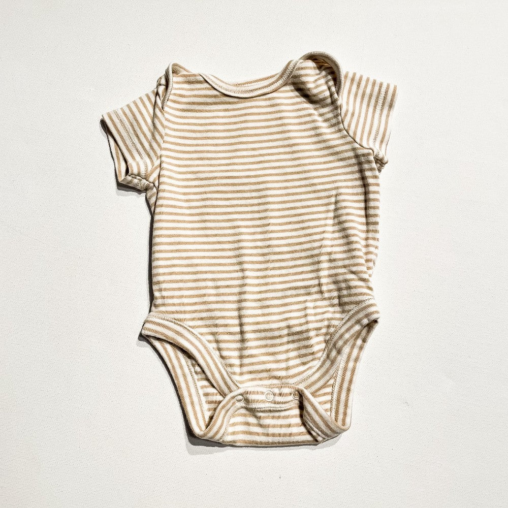 Old Navy Onesie 0-3M|226123