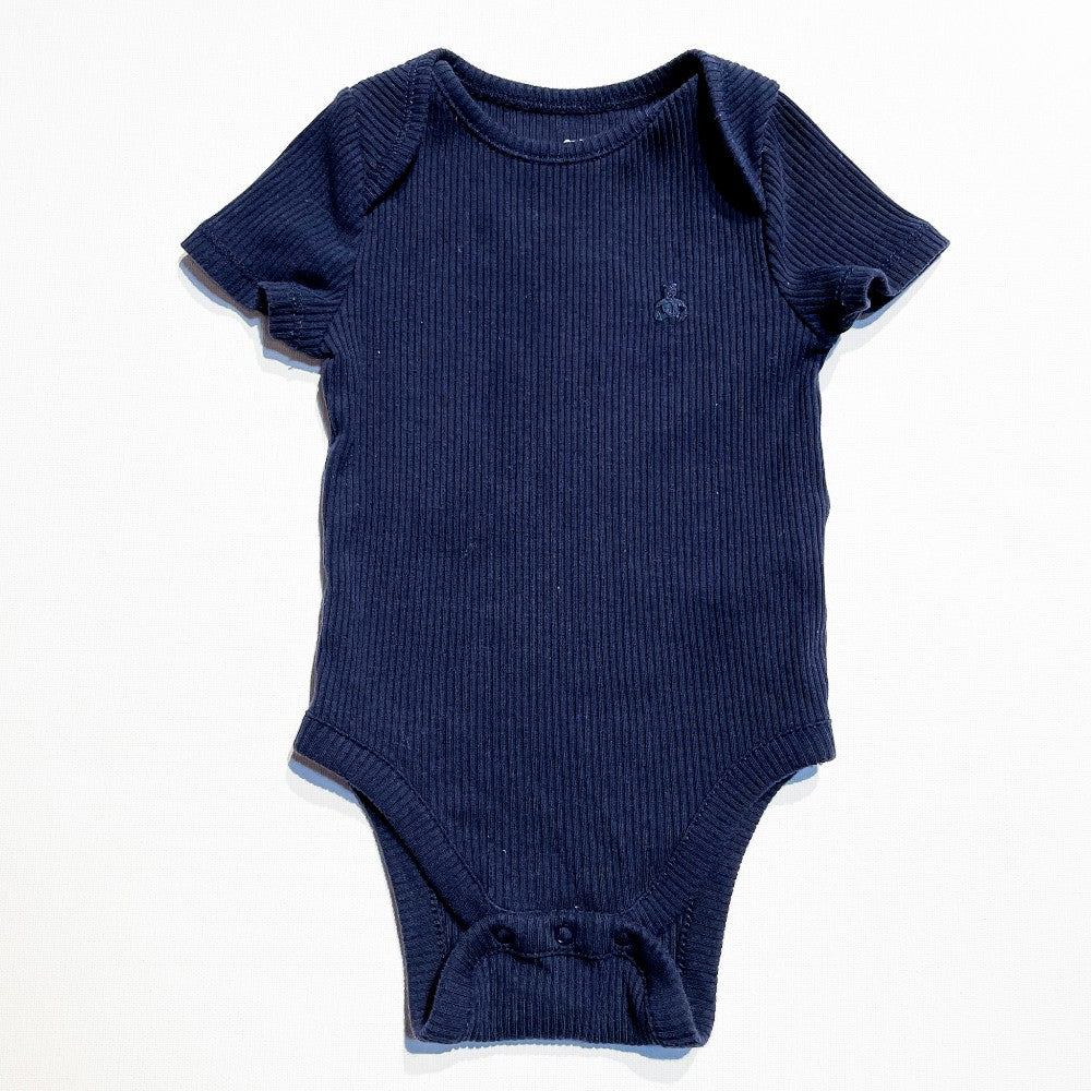 Gap Onesie 6-12M|188986