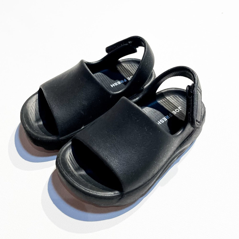 Joe Fresh Shoes 6-7|188541