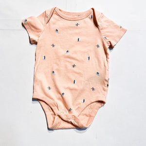 Gap Onesie 6-12M|150545