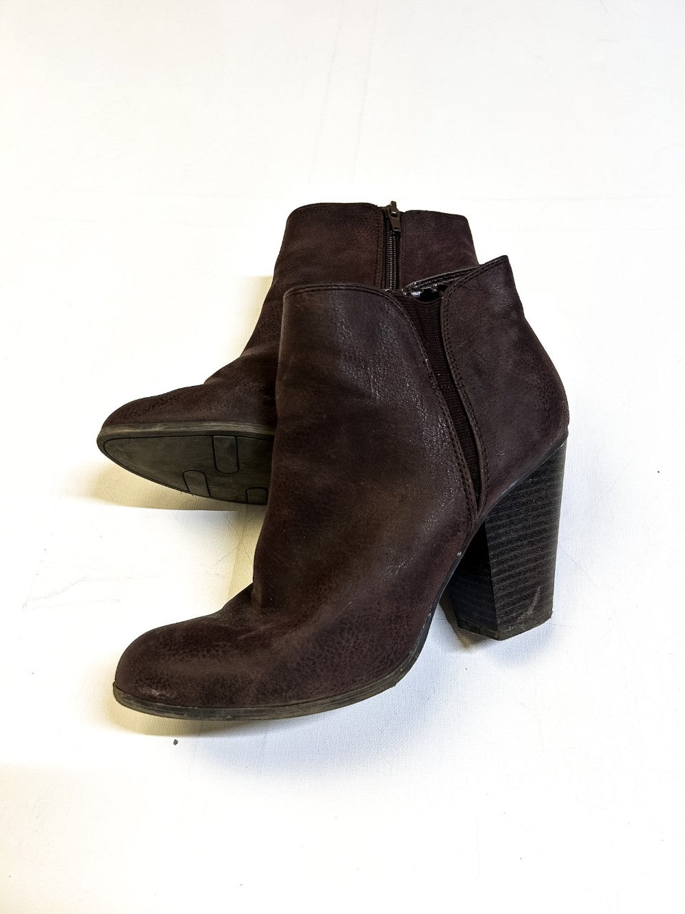 Boots (No Size Tag) 7|214818