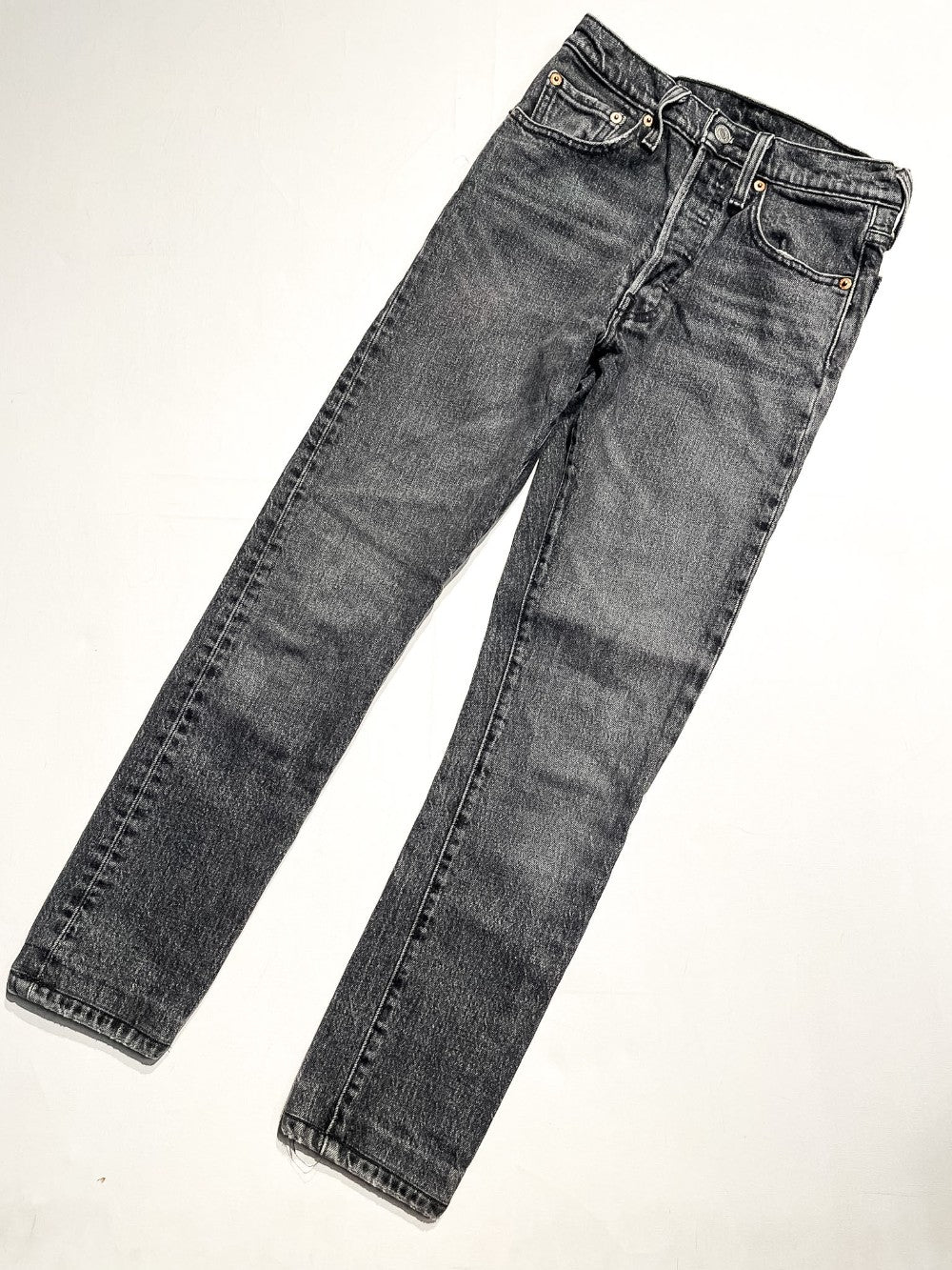Levis 501 Skinny Jeans Size 24|206761