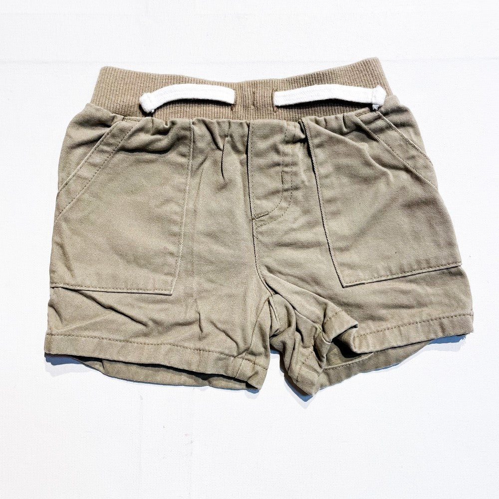 Carters Shorts 6M|168093