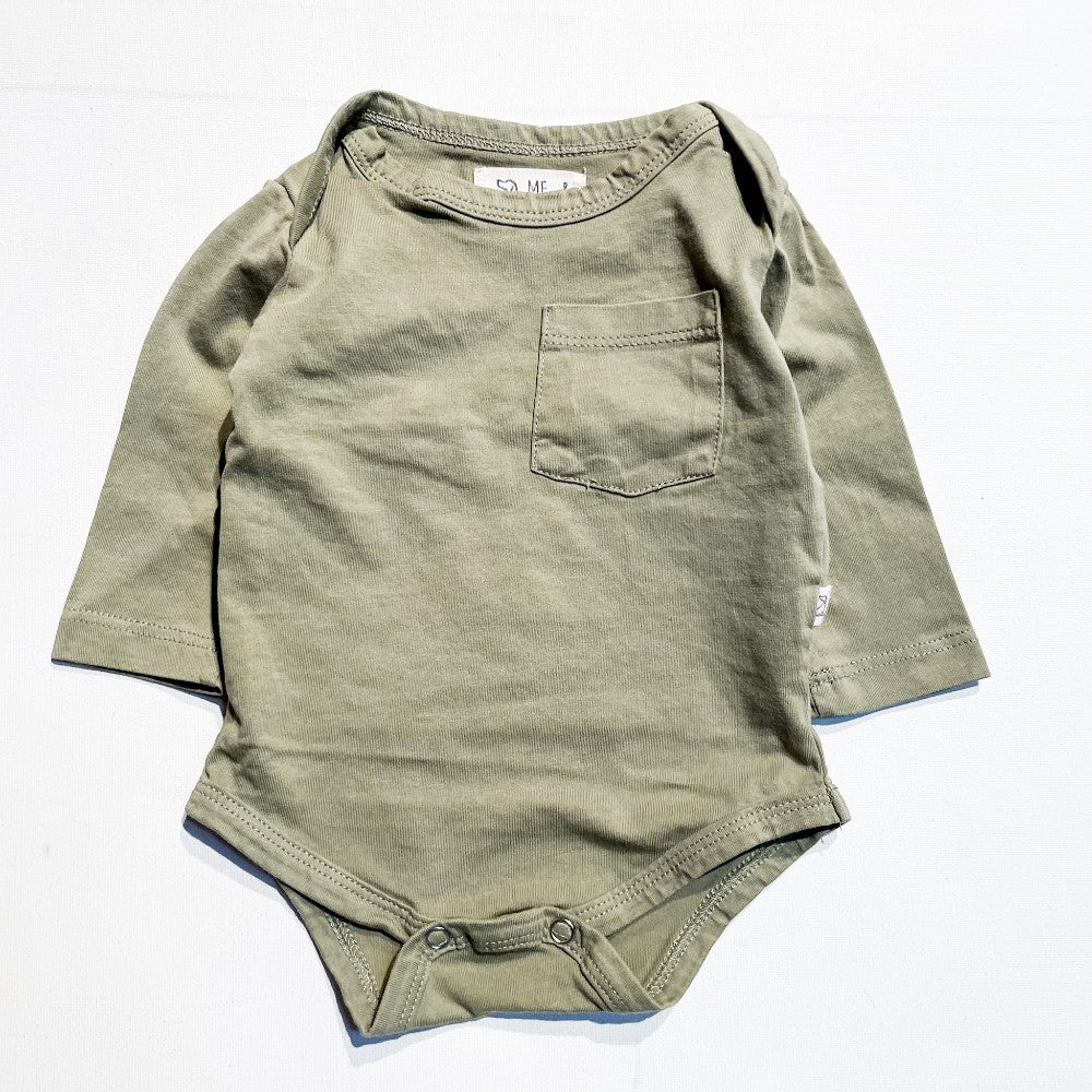 Me & Henry Onesie 0-3M|159089