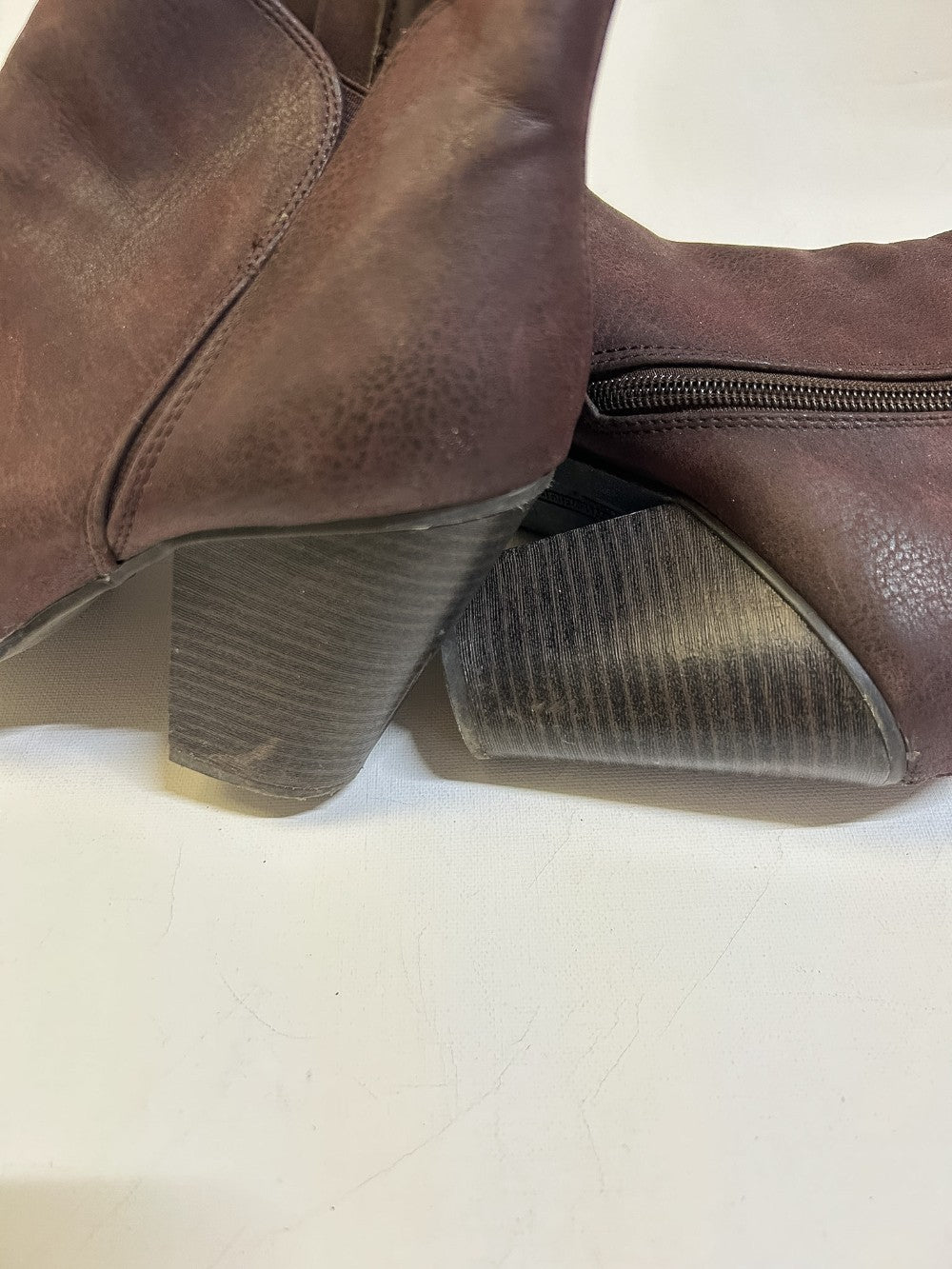 Boots (No Size Tag) 7|214820