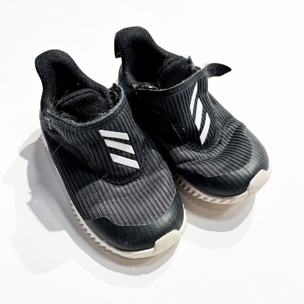 Adidas Shoes 7.5|203173