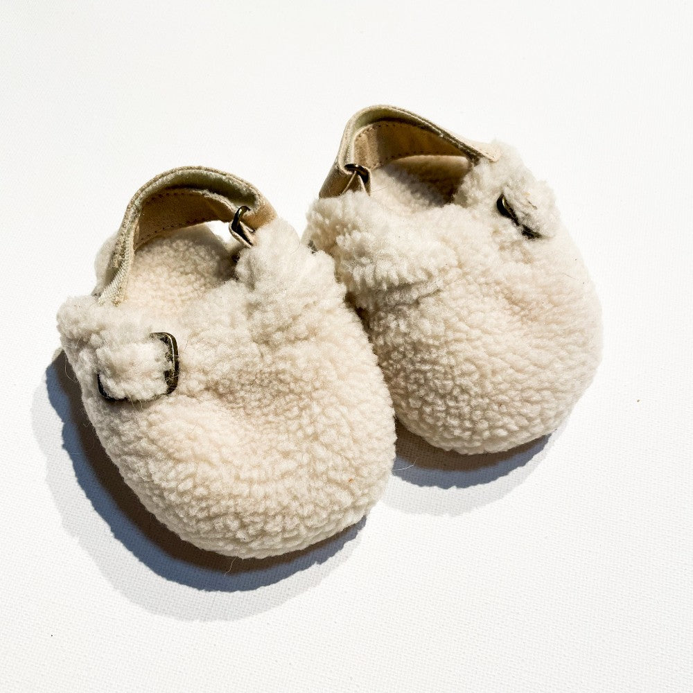 Gap Shoes 6-12M (3)|190777