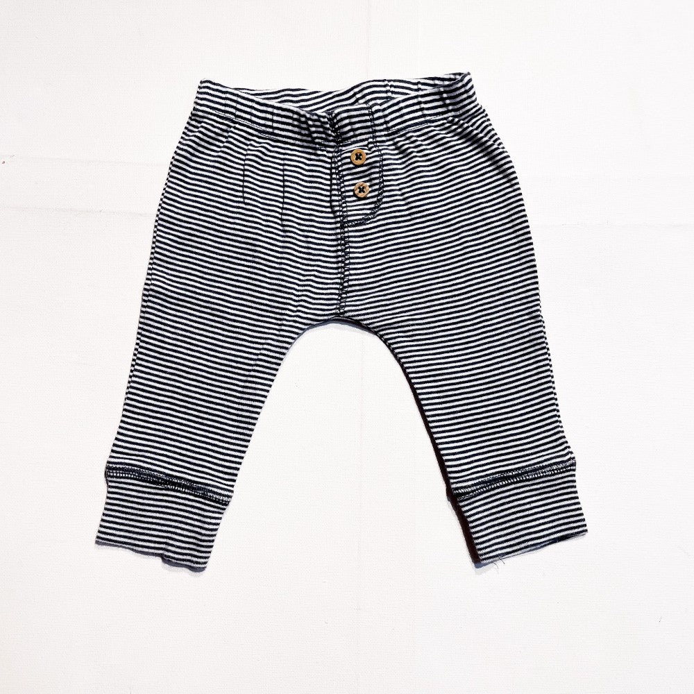 Carters Pants 6M|153930