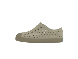 Native - Jefferson Child  - Elm Green|213321