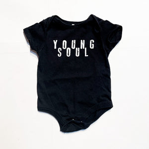 Mini Heroes Onesie 6M|146126