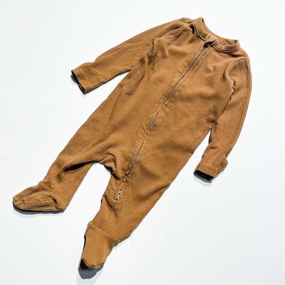 Old Navy Sleeper 0-3M|230602