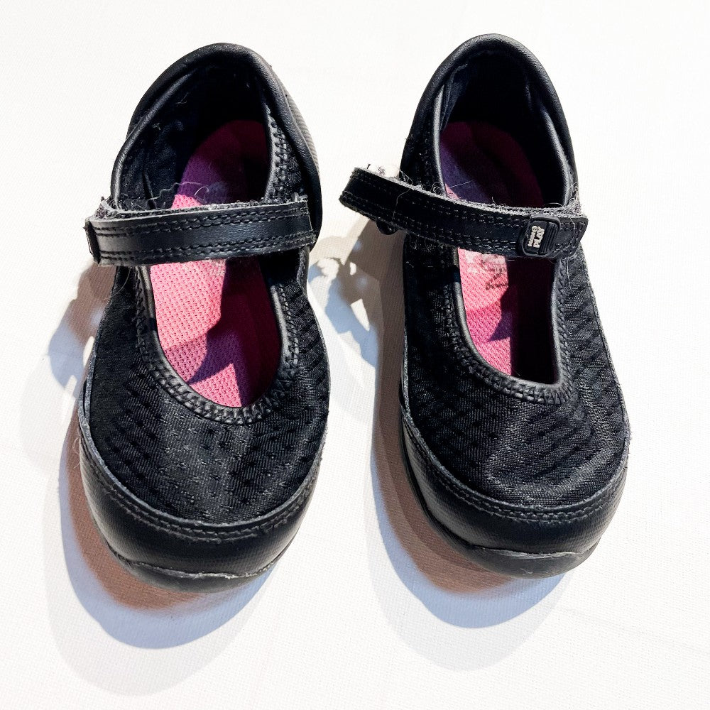 Stride Right 8.5C|170109