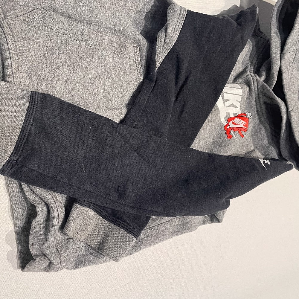 Nike Hoodie 6Y **Imperfection|202719