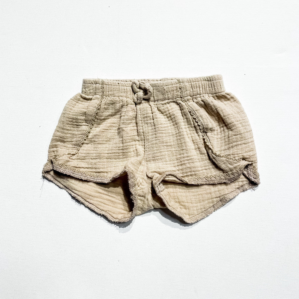 Old Navy Shorts 12-18M|233563