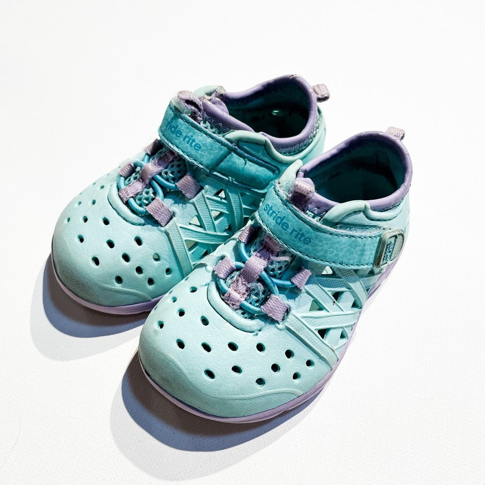 Stride Rite Shoes 4|188686