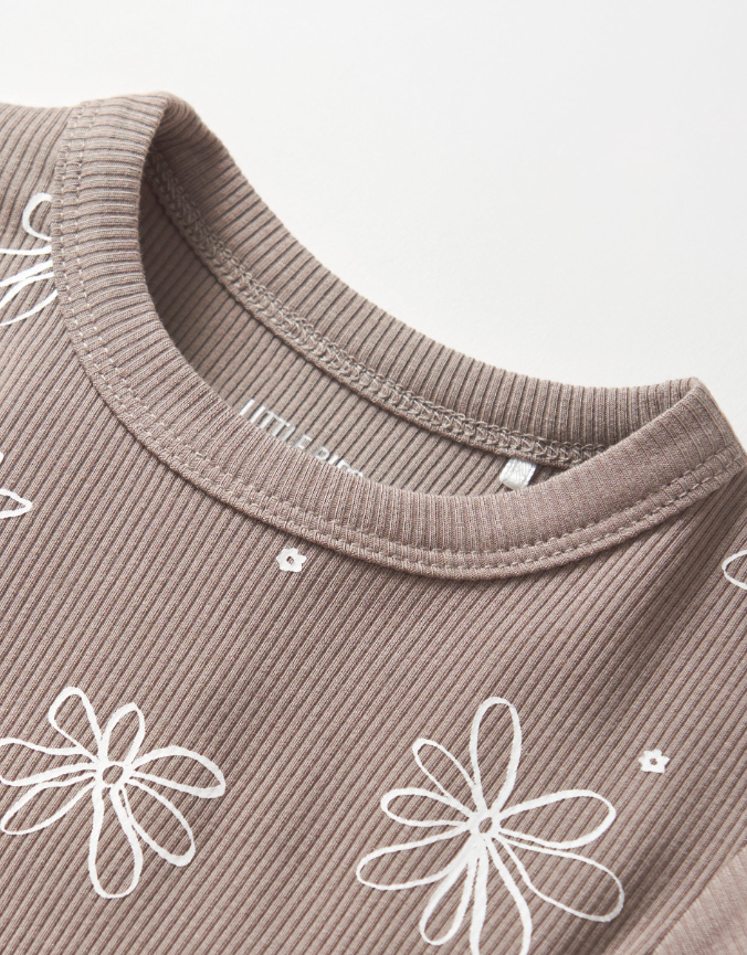 Little Bipsy - Floral Ribbed Lettuce Hem Tee - Mushroom|149336