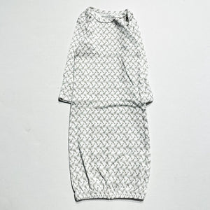 Carters Gown NB|227815