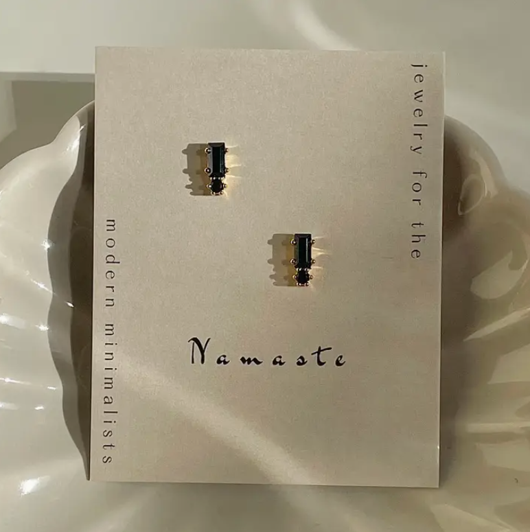 Ren Black Stone Stud Earrings -18K PVD Gold Plating|190400