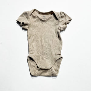H&M Onesie NB|228152