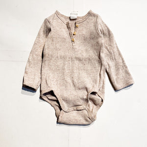H&M Onesie 4-6M|180090