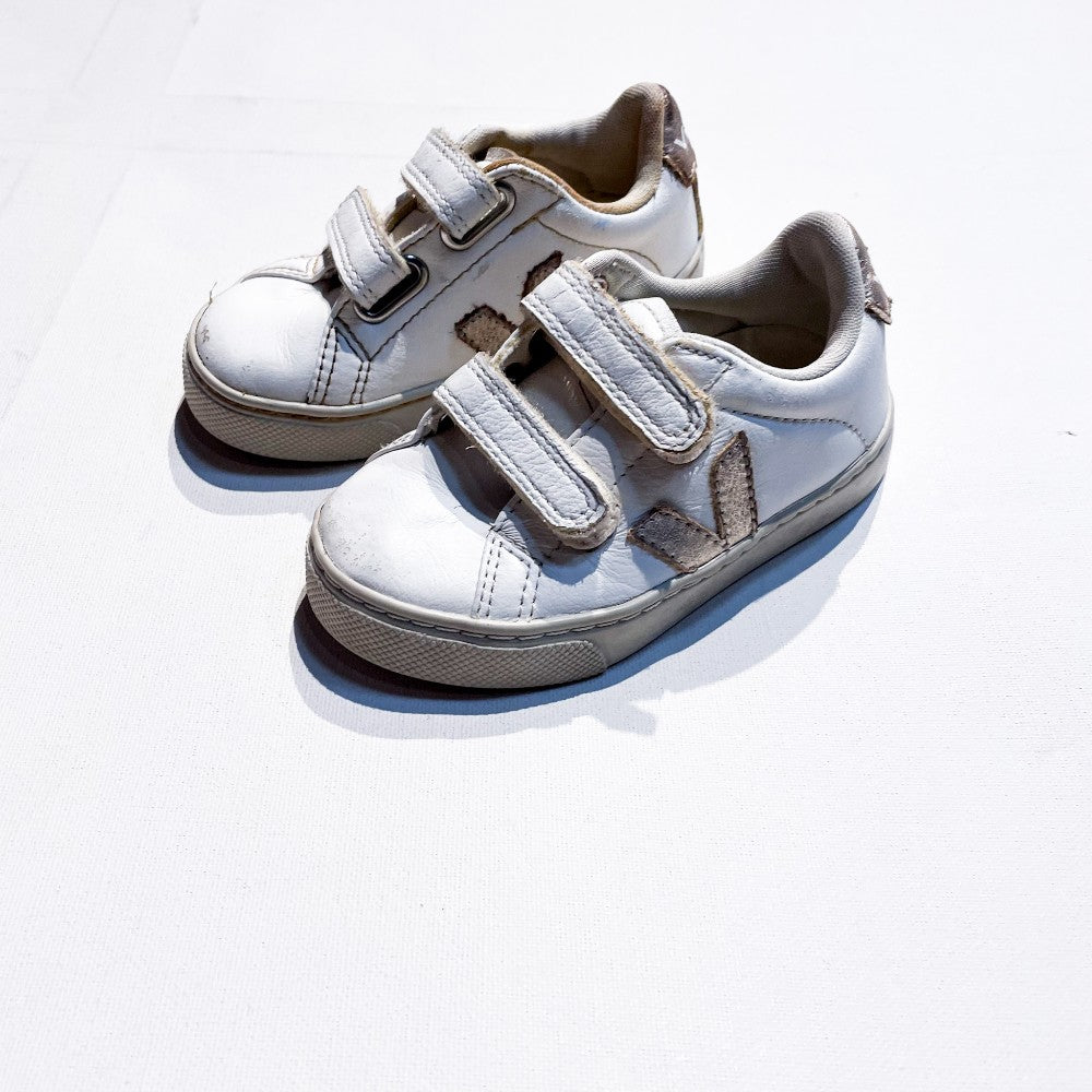 Veja Shoes 8C Reg. $150|172138