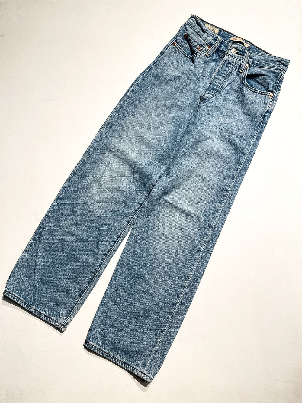 Levis Ribcage Straight Ankle Size 24|206772