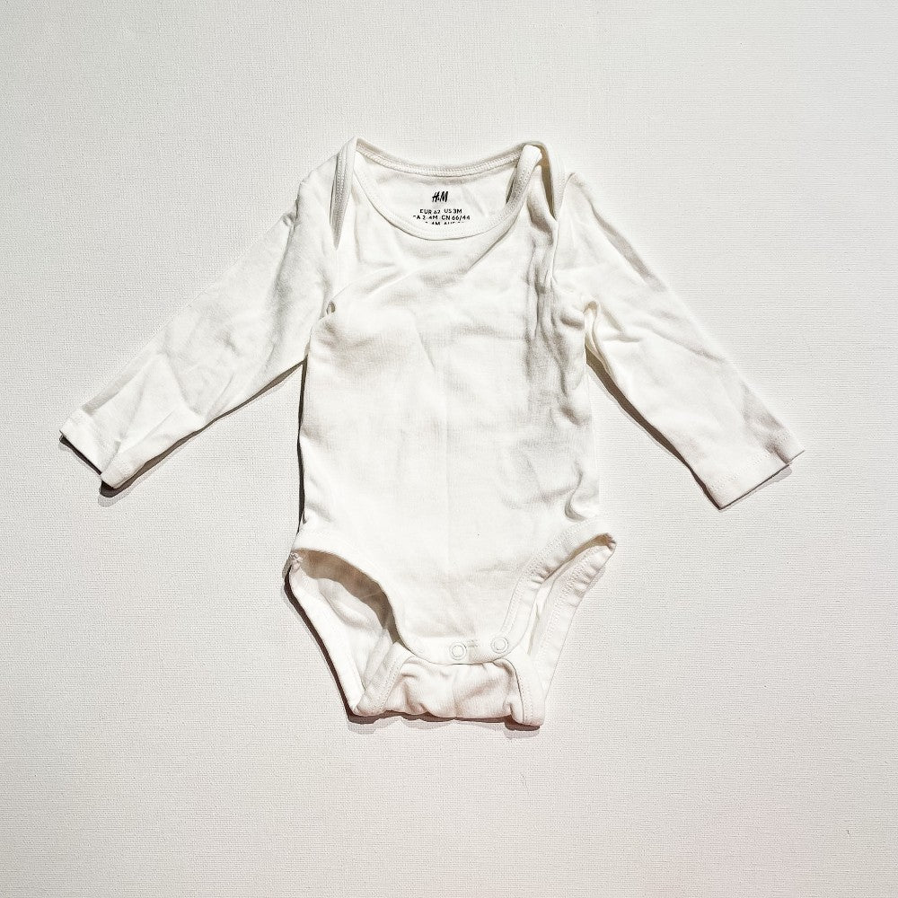 H&M Onesie 2-4M|216108