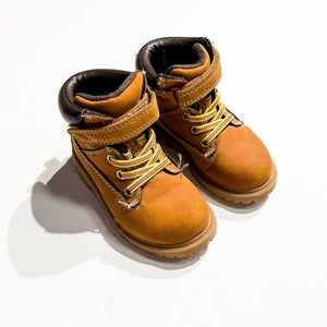 Joe Fresh Boots 7|227727