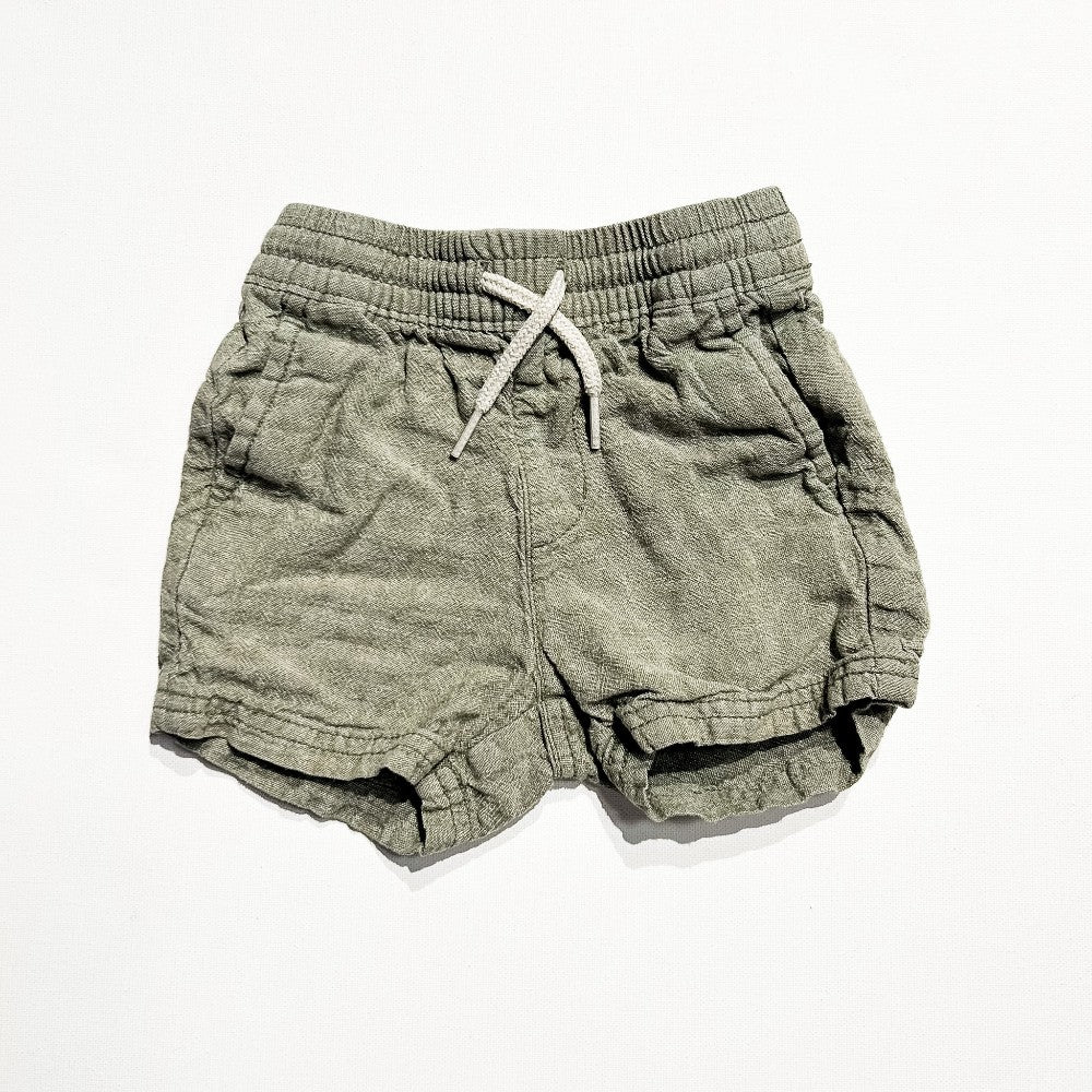 Old Navy Shorts 12-18M|214254