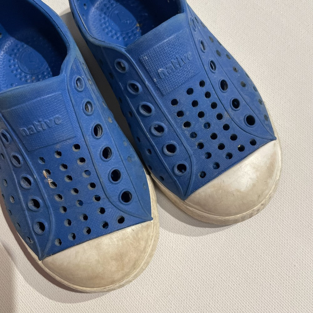 Native Shoes Size 7|219748