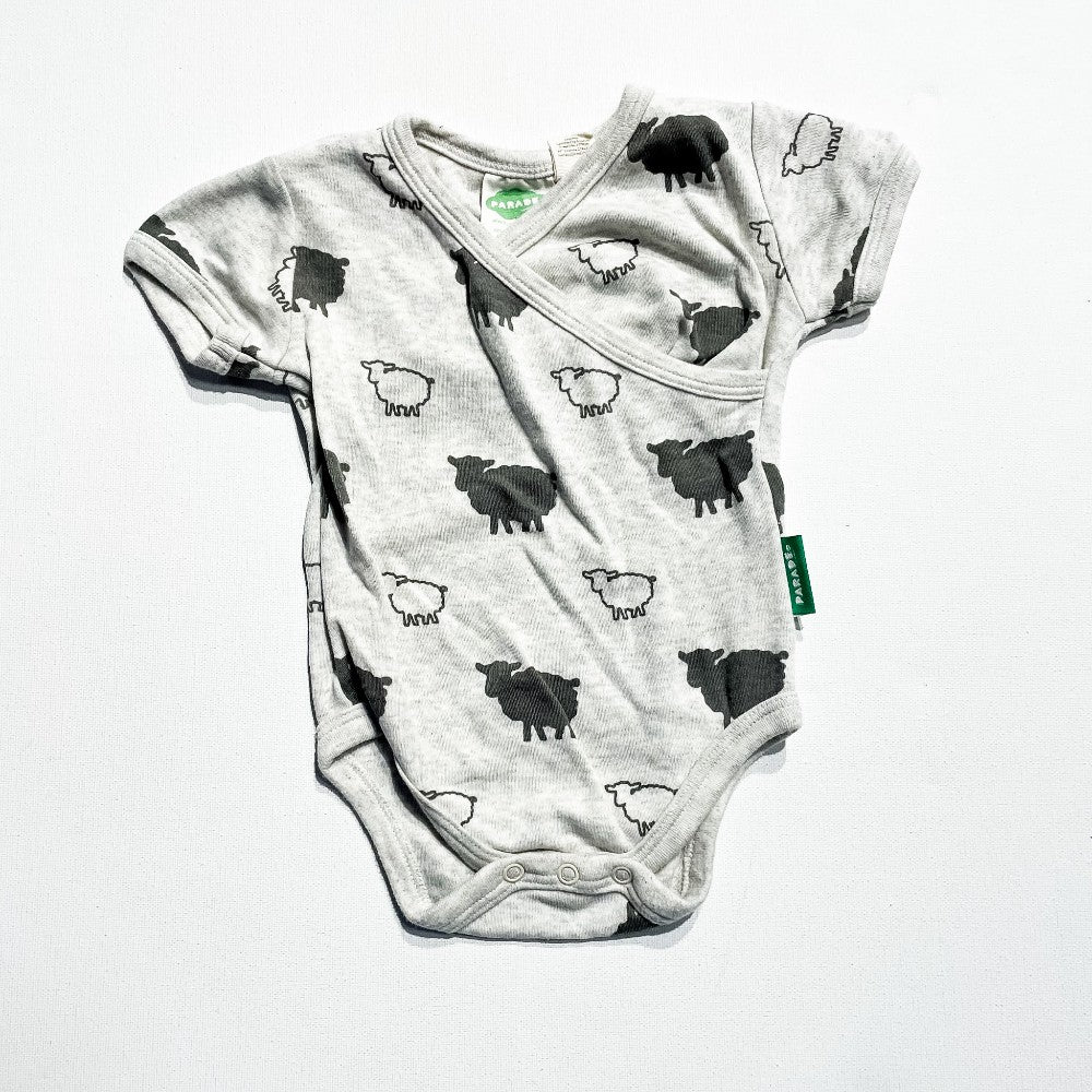 Parade Onesie 3-6M|227261