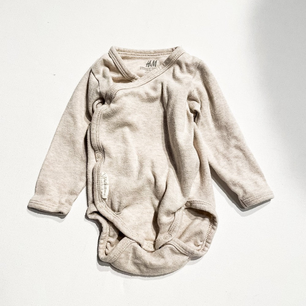 H&M Onesie 2-4M|232622