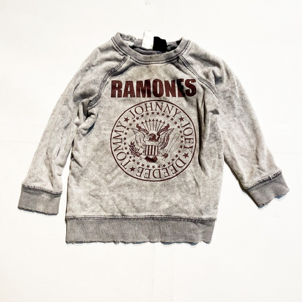 H&M Sweatshirt 18-24M **Little Darker Around Neck|177633