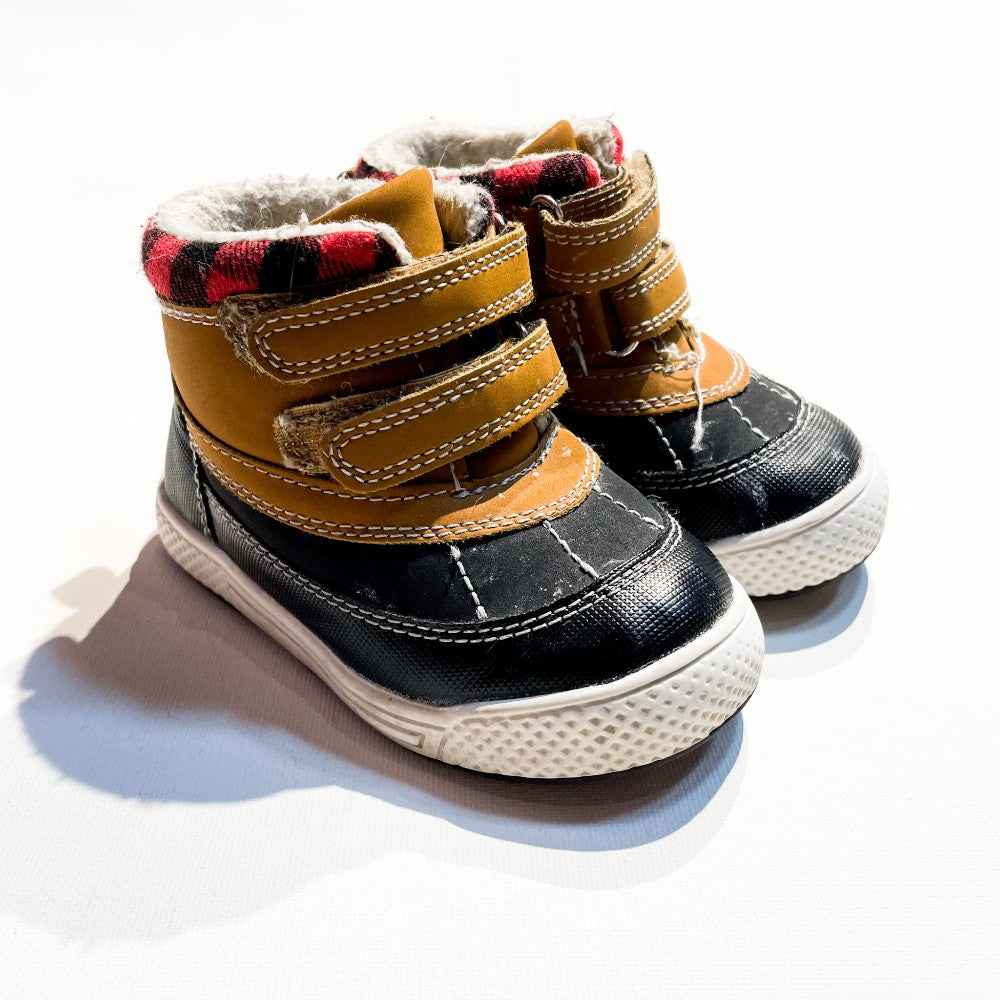 Joe Fresh Boots 6|138143