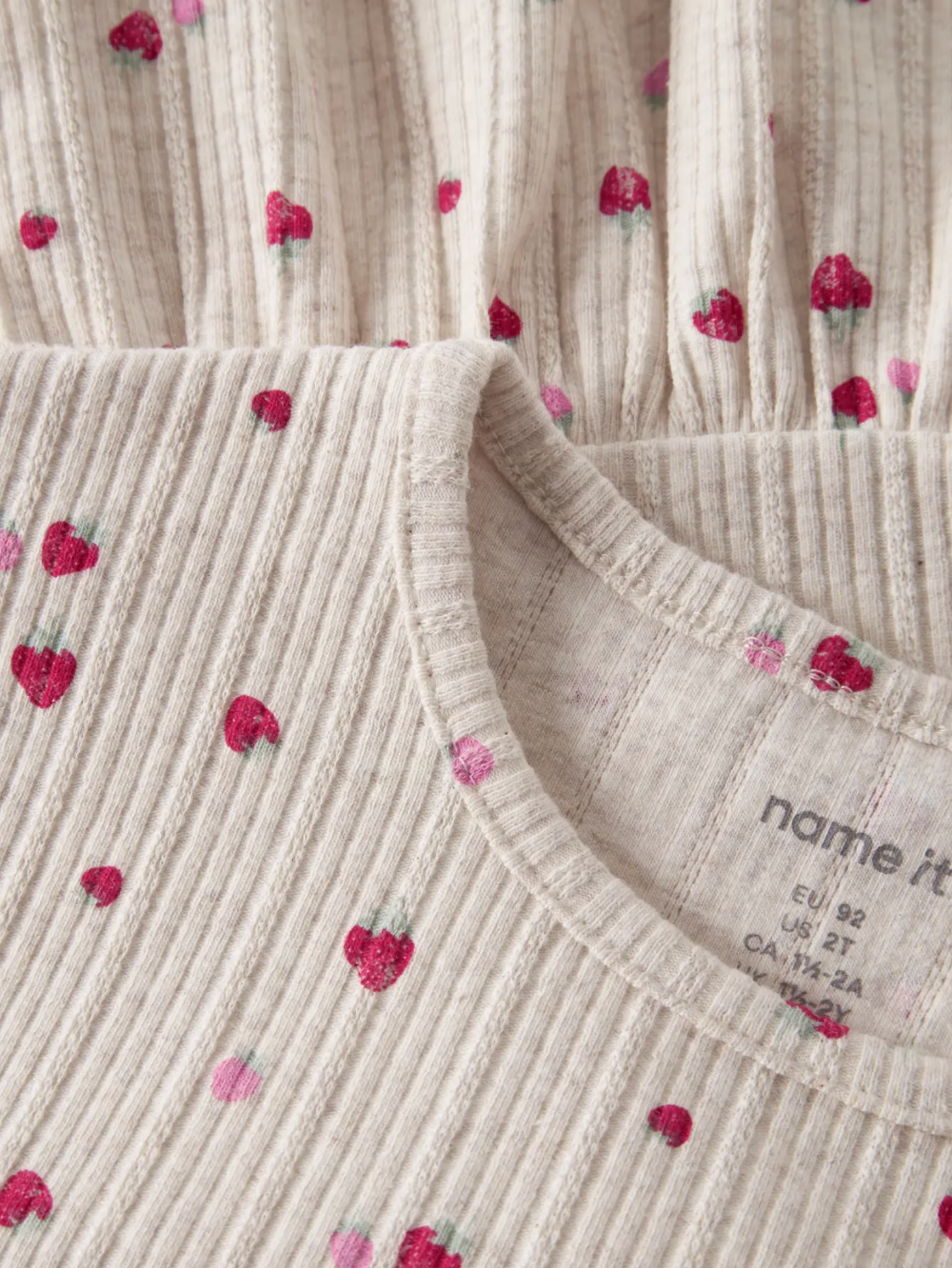 Name It - Strawberry Sprinkle Top|208196