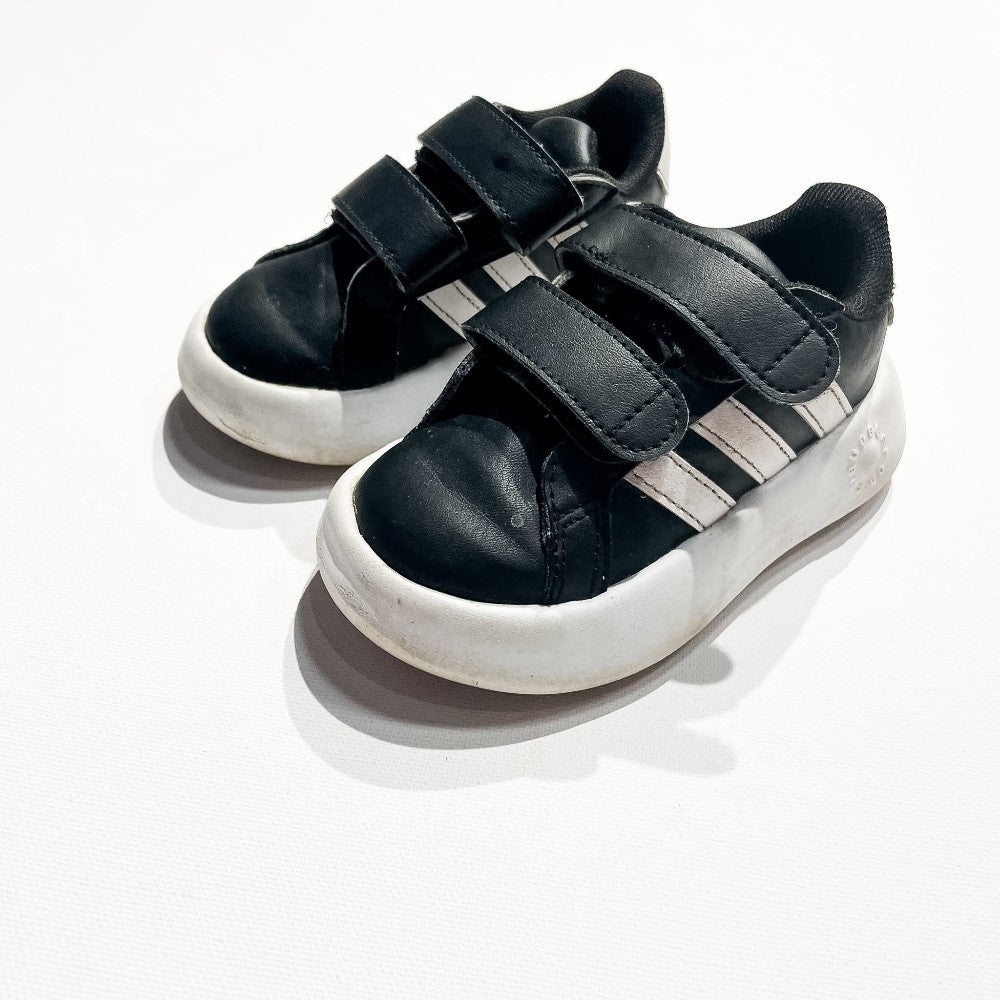 Adidas Shoes 6|218602