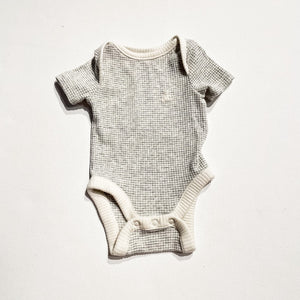 Gap Onesie NB|228113