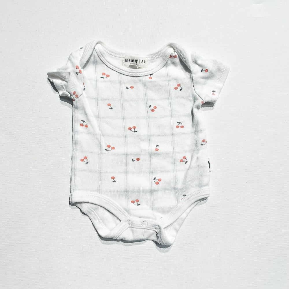 Rabbit & Bear Onesie 0-3M|218102