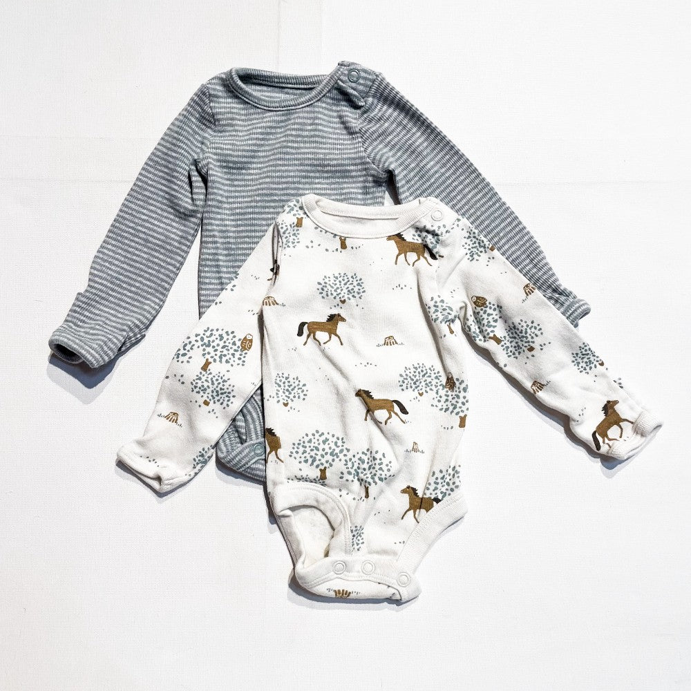Carters Onesie NB|152911