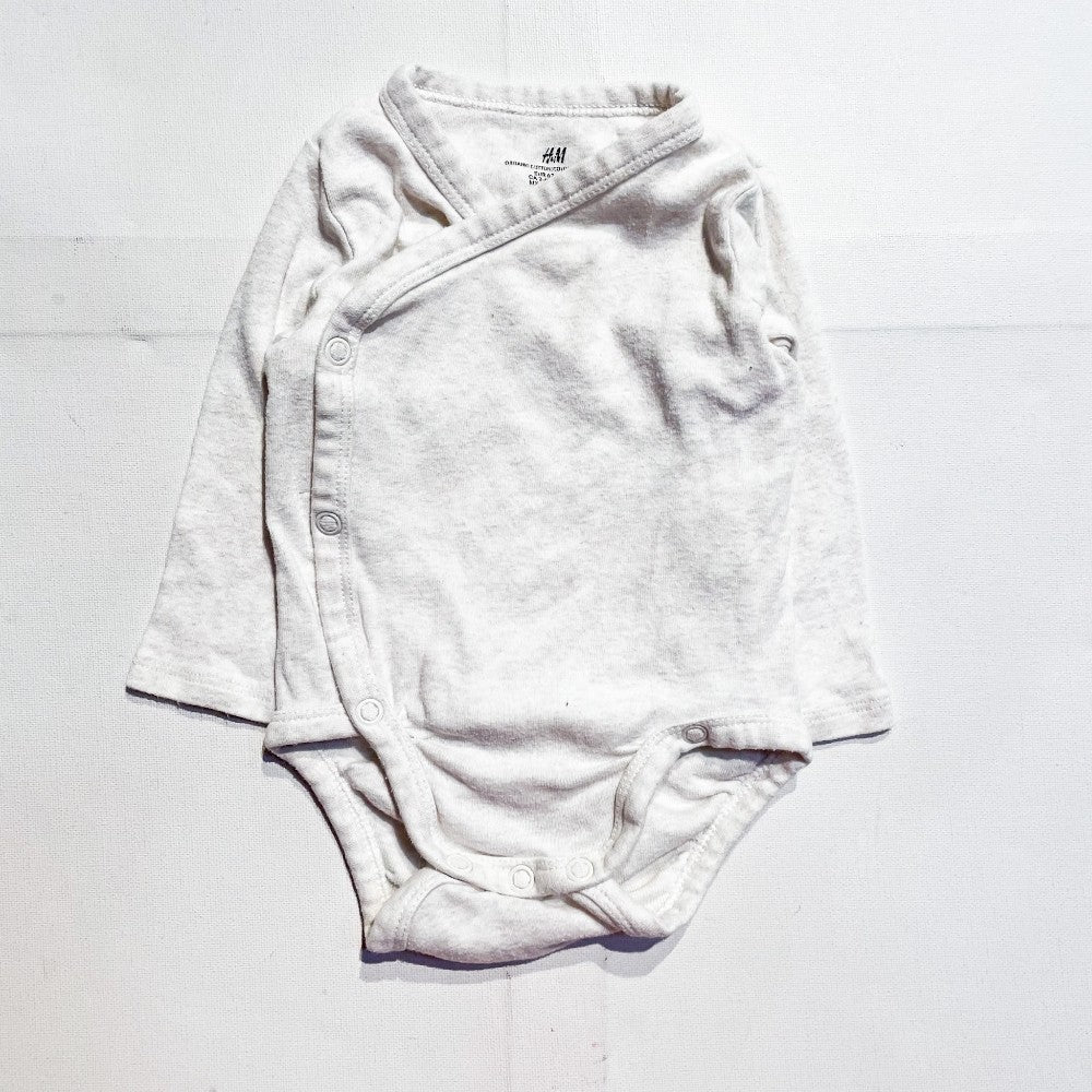 H&M Onesie 2-4M|184212