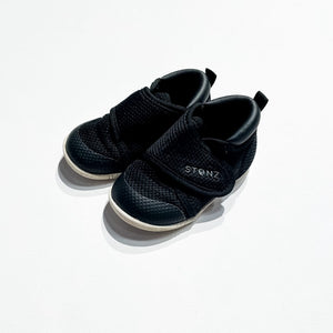 Stonz Shoes 6|221824
