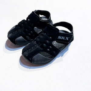 Sketchers 7C|138698
