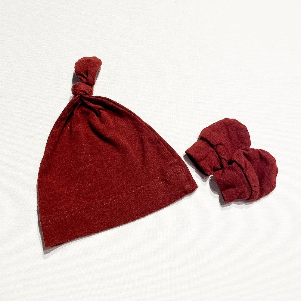 Baby Beluga Hat & Mitt Set *No Size Tag(Est 0-3M)|232834