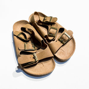 Old Navy Sandals 8C|190818