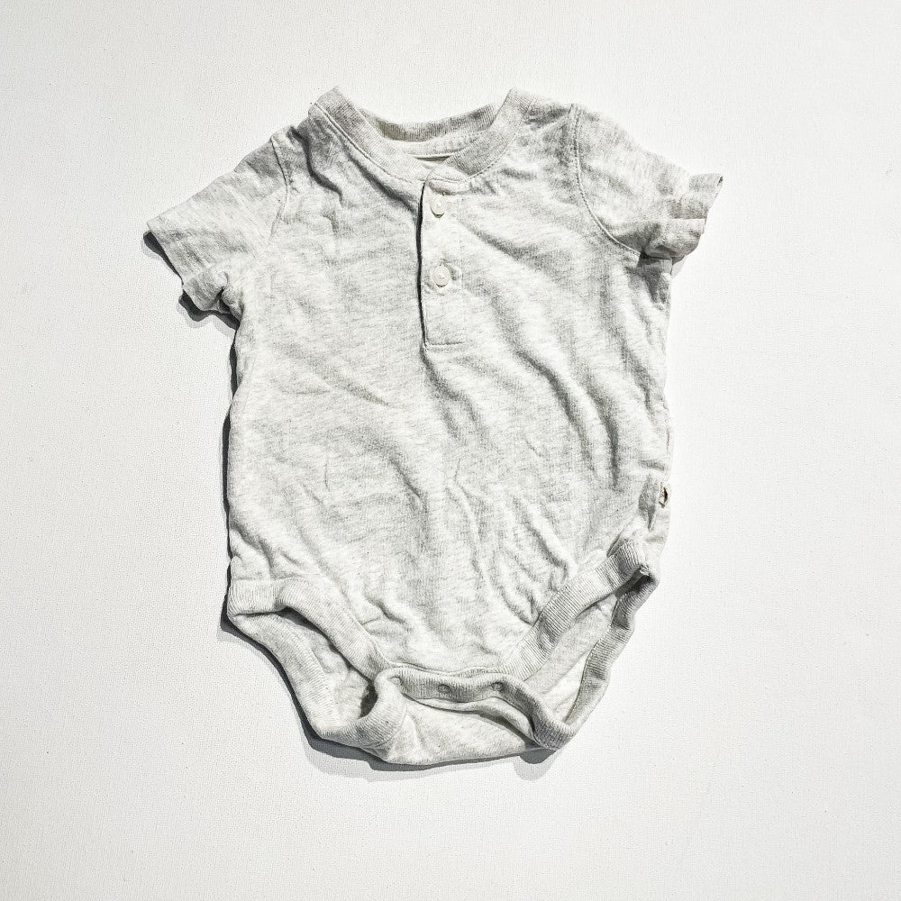 Gap Onesie 3-6M|224623