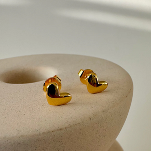 Heart Studs - 18K PVD Gold Plating|176782