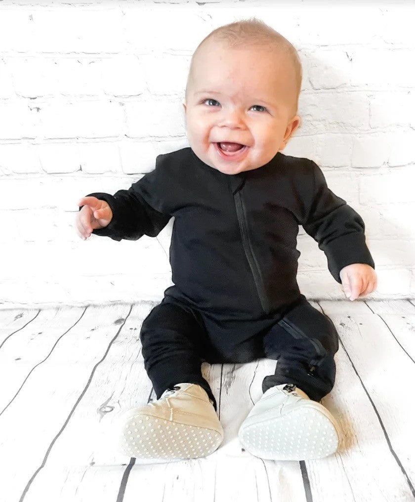 Little Bipsy - Black 2-Way Zip Romper|108913