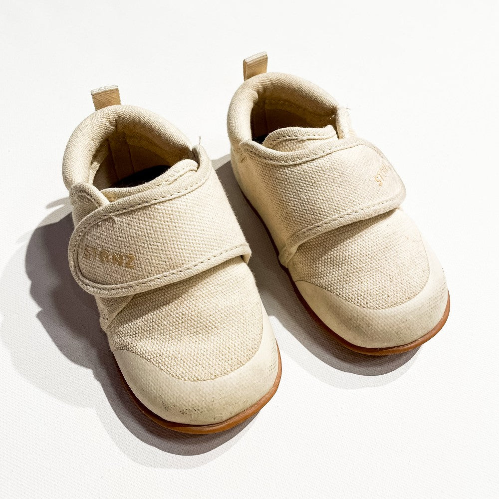 Stonz Shoes 7|215235