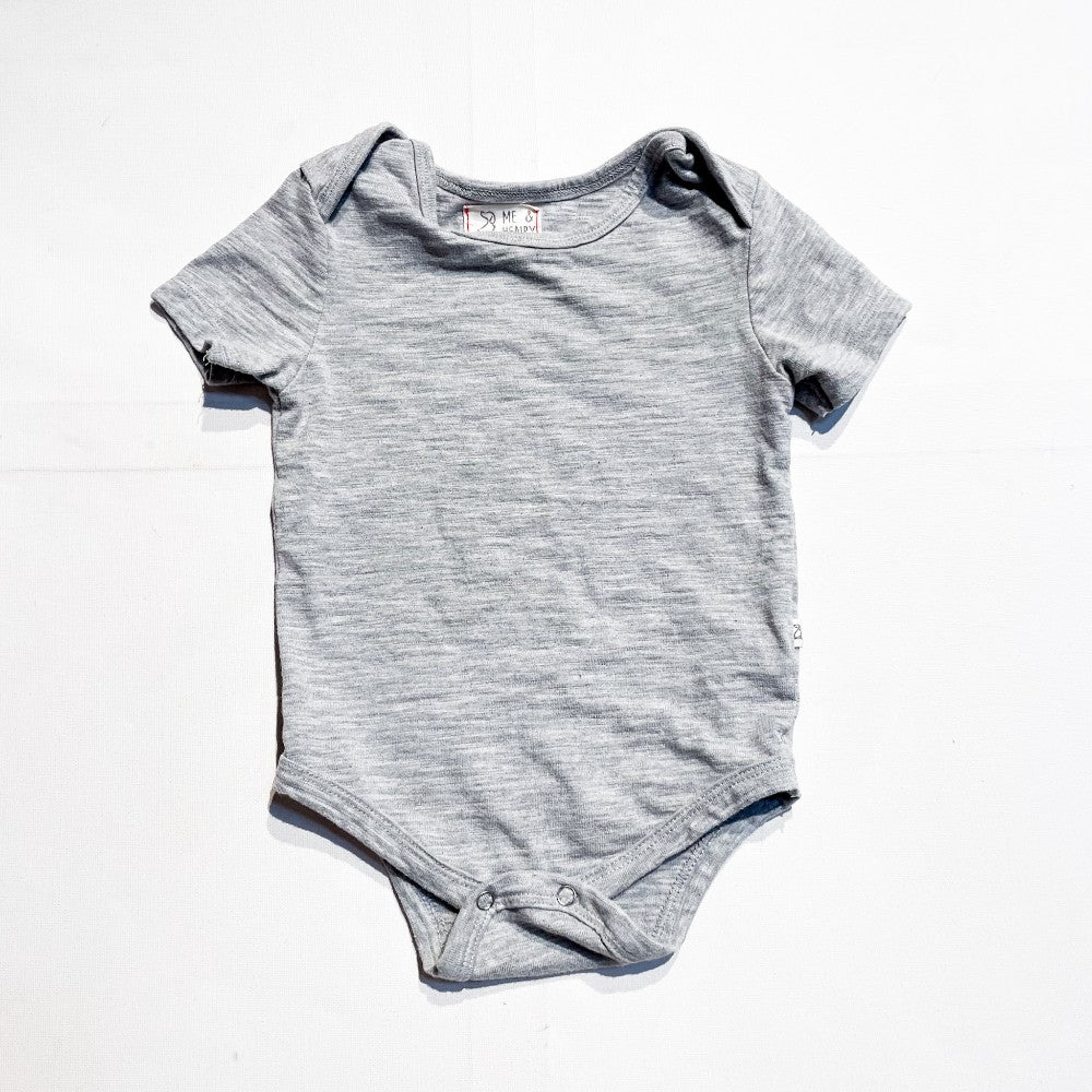 Me & Henry Onesie 9-12M|152066